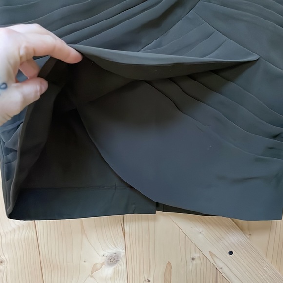 Banana Republic Olive Green high-waisted Mini Skirt | Size 0 - Picture 2 of 7